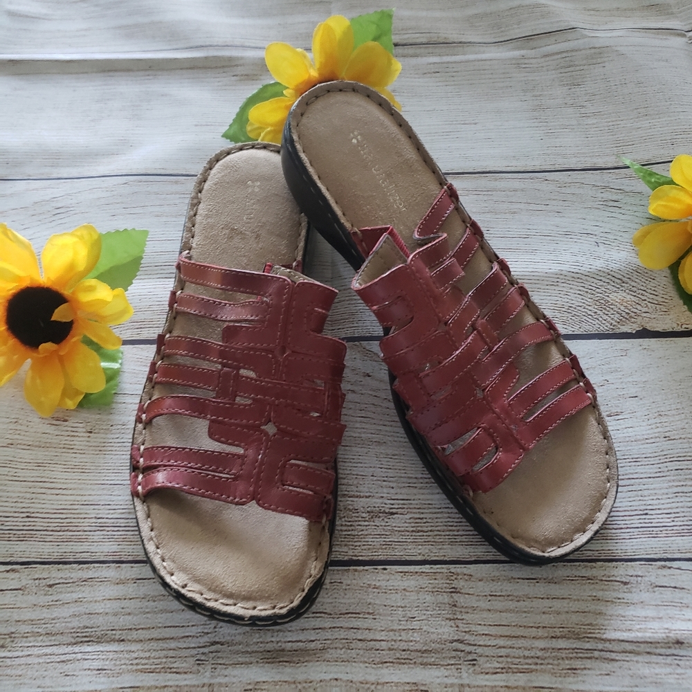 Naturalizer Danielle Citrus Sandals
Size 7.5